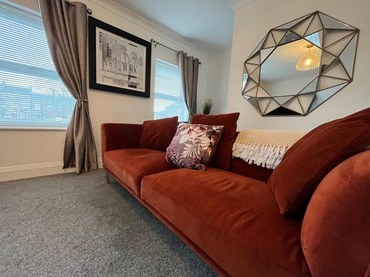 York Centre 2 Bedroom Renovated Flat, 8 Escrick Street Exterior foto
